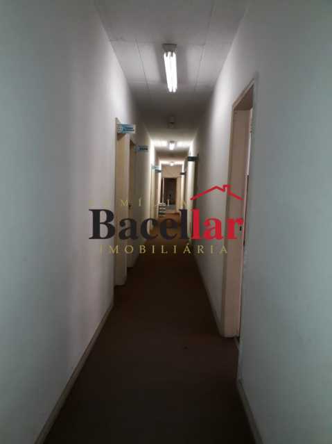 5324eeb1-c4f4-45bd-a6d2-eec9c1 - 12