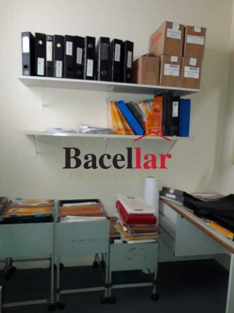 5eaacf4b-2449-45a7-ba05-9c94d9 - 24