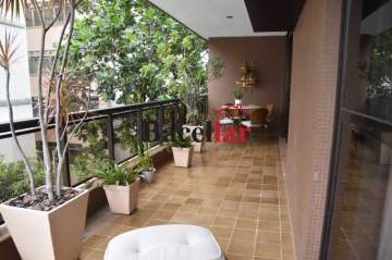 Imperdível - Apartamento 4 Quartos, 2 Suítes , 3Vagas. Pista de Cooper. Tijuca - TIAP40318