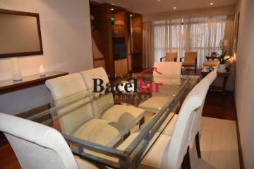 Imperdível - Apartamento 4 Quartos, 2 Suítes , 3Vagas. Pista de Cooper. Tijuca - TIAP40318