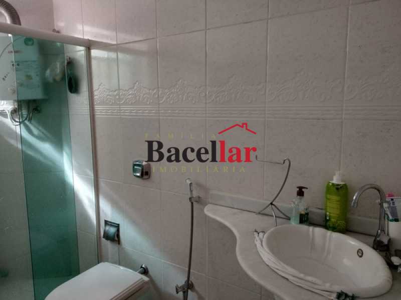 215b4a938045e7c07f4b22be087955 - 13