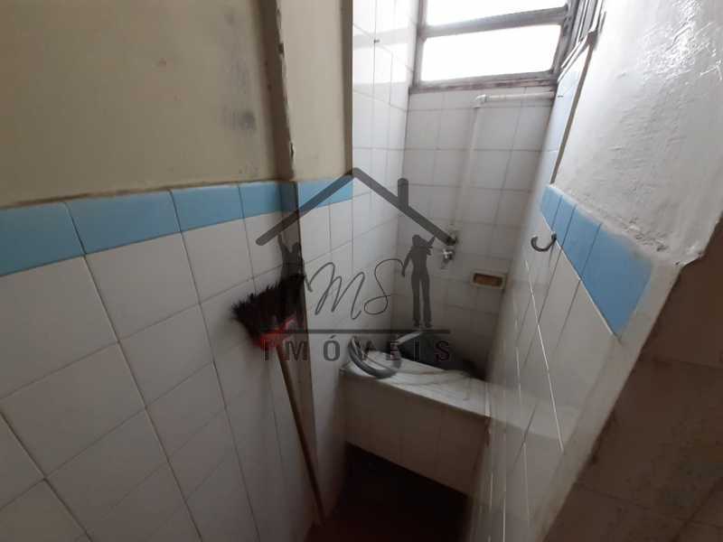ÁREA DE SERVIÇO - 16