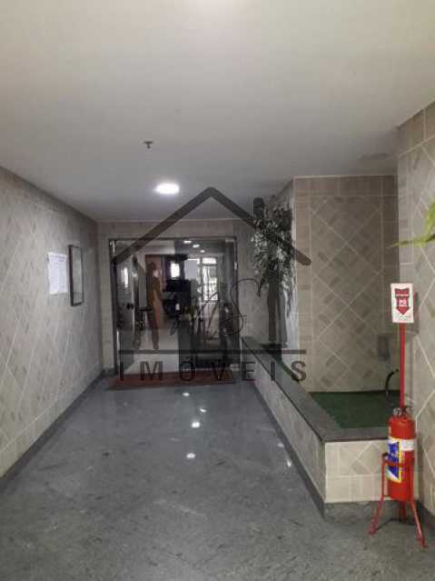 Hall de entrada (prédio) - 16