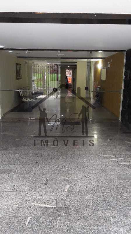 14 entrada do edifício. - 14