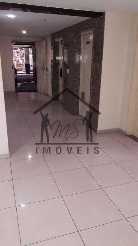 16 hall dos elevadores. - 16