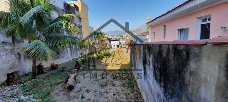 Quintal/Fundos - 18