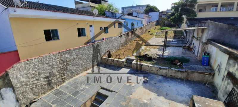 Quintal/Fundos - 21