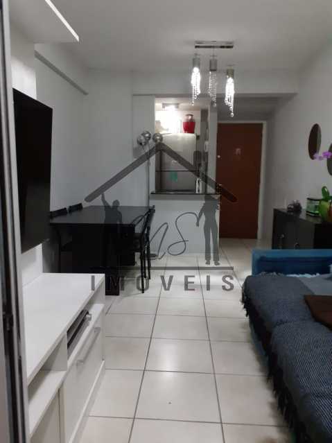 Sala - 18