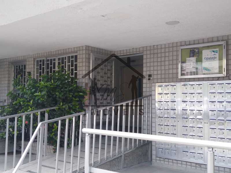 ENTRADA PREDIO - 13