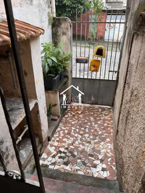 8f246f14-9995-41d3-8fa3-963945 - 18