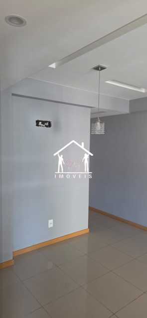 SALA 04. - 18