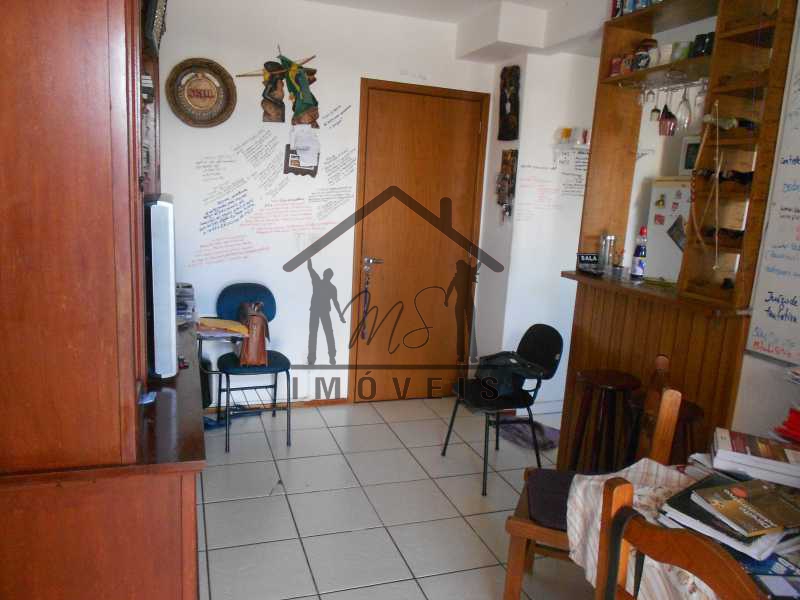 SALA - 1