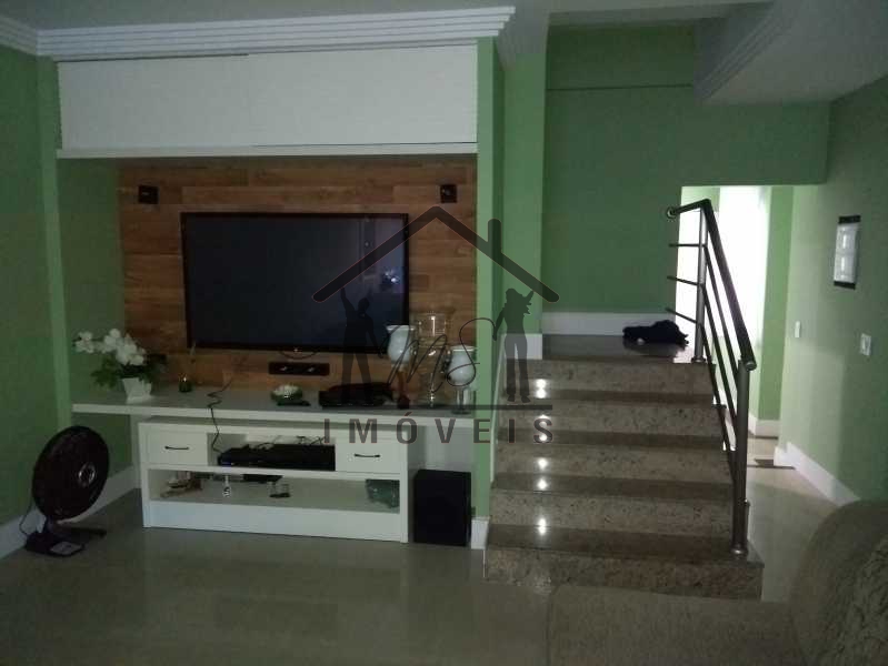 SALA - 1