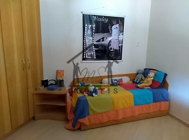 QUARTO - 24
