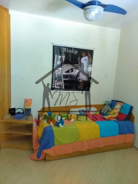 QUARTO - 25