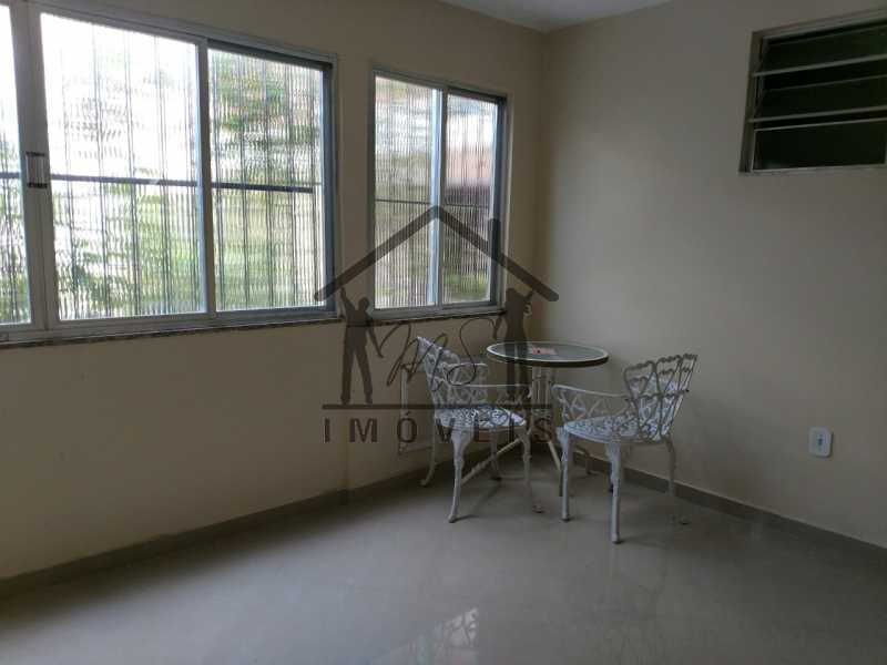 SALA - 3