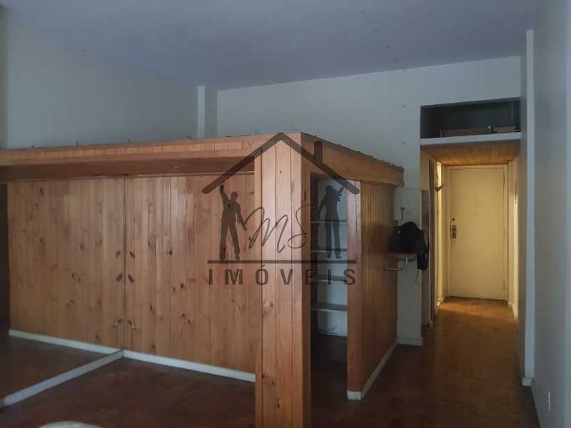 SALA - 1