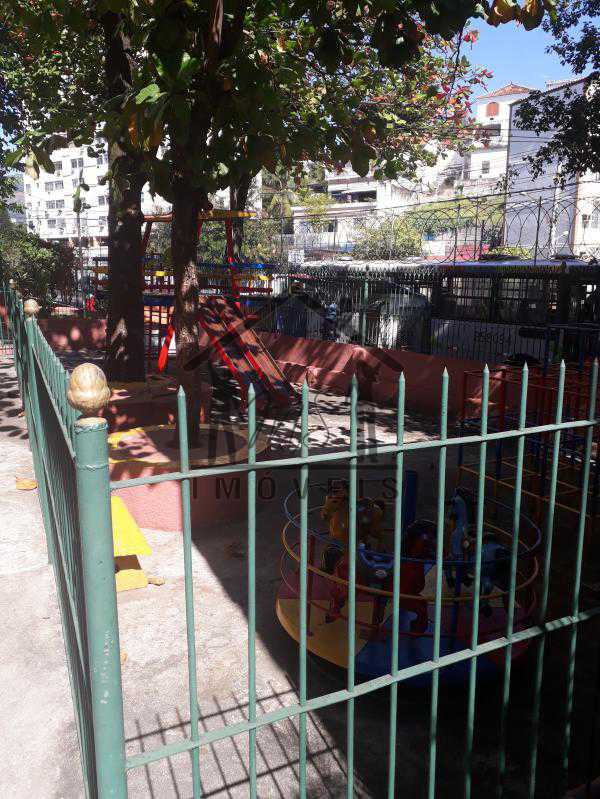 19 - ÁREA DE LAZER INFANTIL - 19