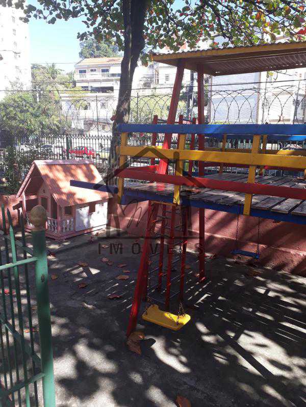 20 - ÁREA DE LAZER INFANTIL - 20