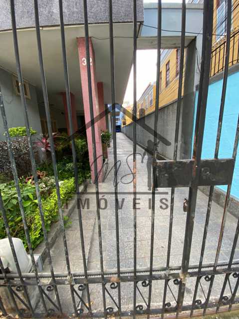 ENTRADA DO PRÉDIO - 24