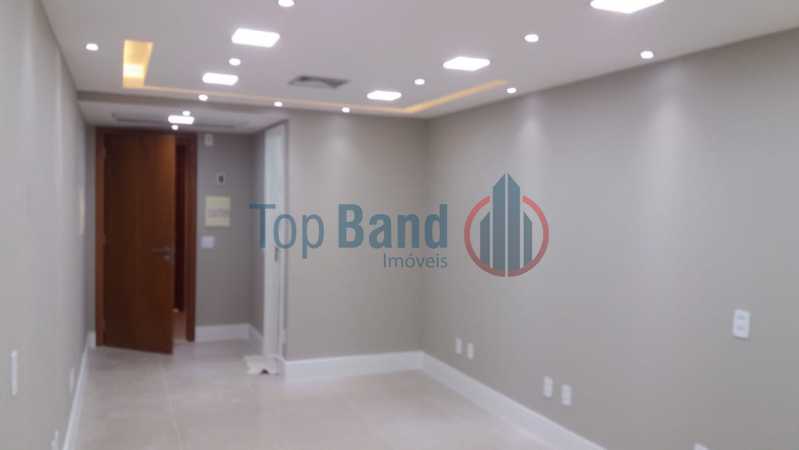 Conheça IMG-20190401-WA0004 do imóvel - Sala Comercial 29m² à venda Avenida Embaixador Abelardo Bueno, Jacarepaguá, Rio de Janeiro - R$ 220.000 - TISL00105 - 4 IMG-20190401-WA0004 - 4