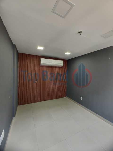 Conheça WhatsApp Image 2025-09-16 at 1 do imóvel - Sala Comercial 27m² para alugar Avenida das Américas, Recreio dos Bandeirantes, Rio de Janeiro - R$ 1.100 - TISL00115 - 1 WhatsApp Image 2025-09-16 at 1 - 1