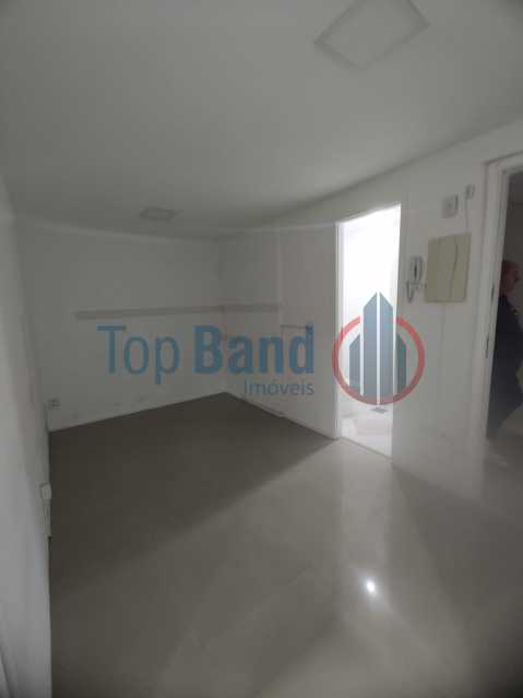 WhatsApp Image 2025-12-17 at 1 - 5