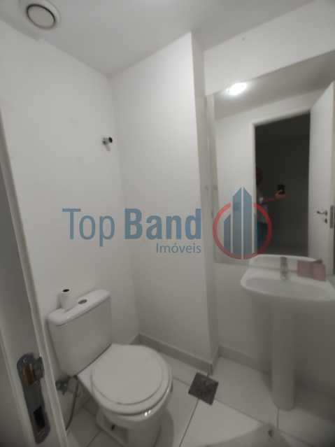 WhatsApp Image 2025-12-17 at 1 - 6