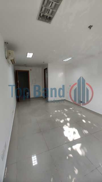Conheça WhatsApp Image 2024-11-27 at 1 do imóvel - Sala Comercial 23m² para alugar Estrada dos Bandeirantes, Curicica, Rio de Janeiro - R$ 800 - TISL00219 - 3 WhatsApp Image 2024-11-27 at 1 - 3