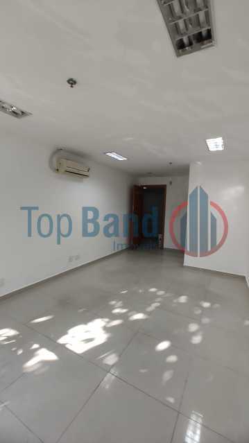 Conheça WhatsApp Image 2024-11-27 at 1 do imóvel - Sala Comercial 23m² para alugar Estrada dos Bandeirantes, Curicica, Rio de Janeiro - R$ 800 - TISL00219 - 5 WhatsApp Image 2024-11-27 at 1 - 5