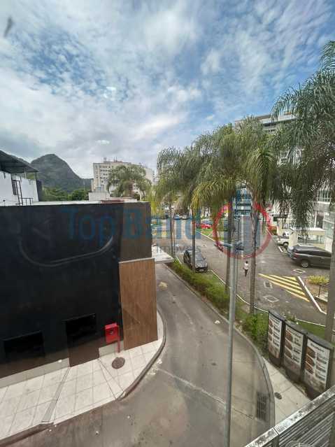 WhatsApp Image 2023-11-27 at 1 - 6