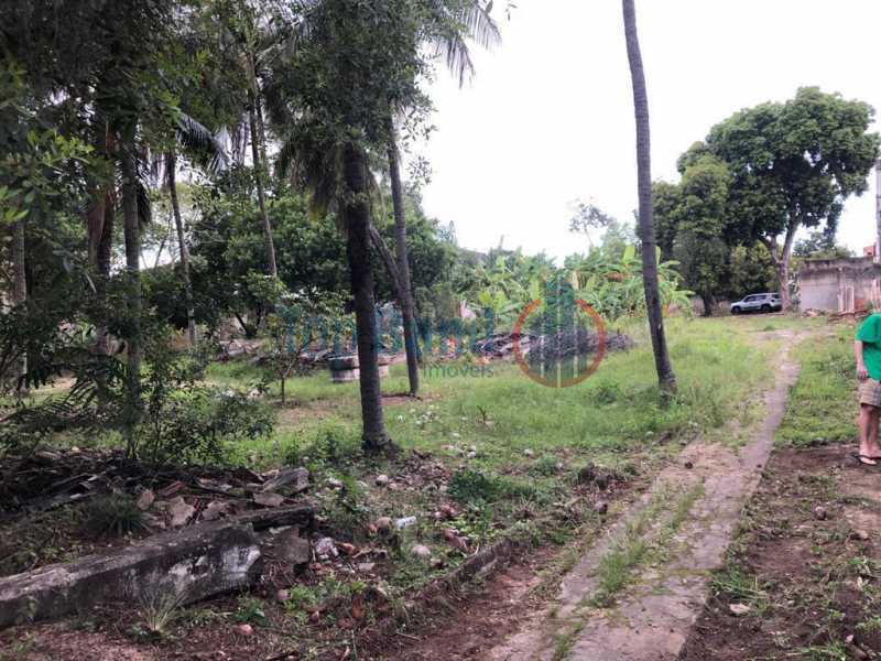 e2b9a4eb-6bcb-4d85-af08-8363b9 - 8