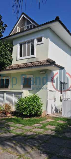 Conheça WhatsApp Image 2024-07-26 at 1 do imóvel - Casa em Condomínio - Triplex / Residencial / Vargem Pequena - TICN20035 - 1 WhatsApp Image 2024-07-26 at 1 - 1