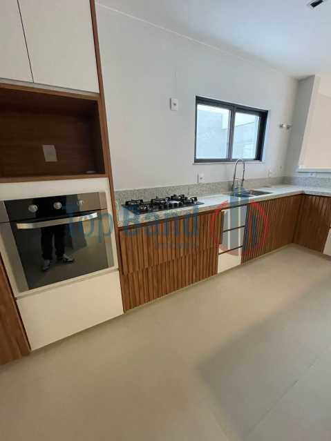 Conheça WhatsApp Image 2024-08-26 at 1 do imóvel - Casa em Condomínio à venda Avenida das Américas, Barra da Tijuca, Rio de Janeiro - R$ 3.800.000 - TICN50055 - 4 WhatsApp Image 2024-08-26 at 1 - 4
