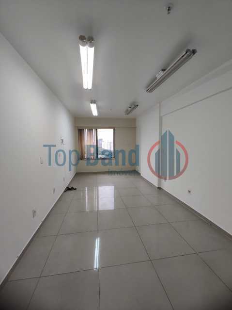 Conheça WhatsApp Image 2025-04-09 at 1 do imóvel - Sala Comercial 23m² para alugar Avenida Embaixador Abelardo Bueno, Barra da Tijuca, Rio de Janeiro - R$ 1.250 - TISL00262 - 3 WhatsApp Image 2025-04-09 at 1 - 3