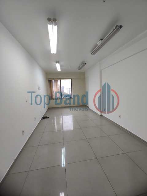 Conheça WhatsApp Image 2025-04-09 at 1 do imóvel - Sala Comercial 23m² para alugar Avenida Embaixador Abelardo Bueno, Barra da Tijuca, Rio de Janeiro - R$ 1.250 - TISL00262 - 1 WhatsApp Image 2025-04-09 at 1 - 1