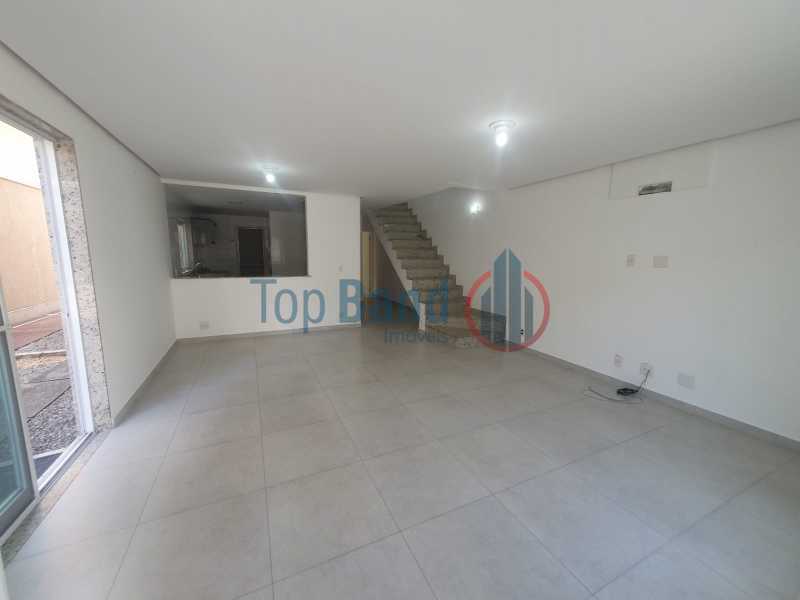 WhatsApp Image 2025-09-23 at 1 - 7