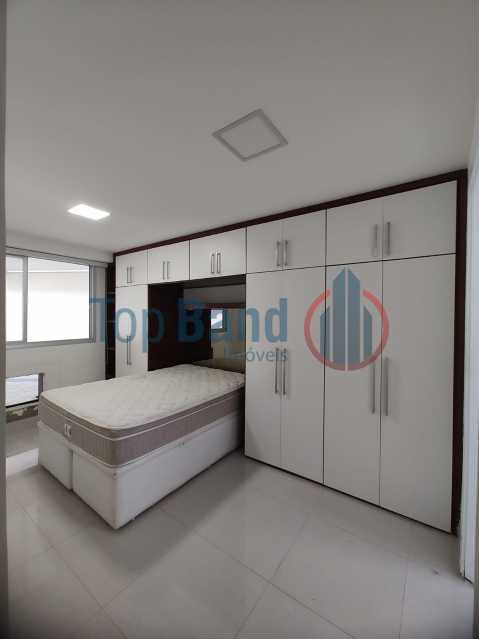 WhatsApp Image 2025-11-03 at 1 - 6