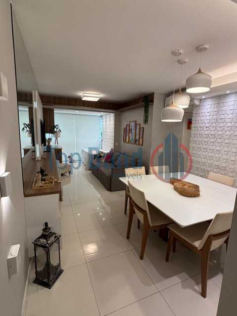 WhatsApp Image 2025-11-19 at 1 - 3