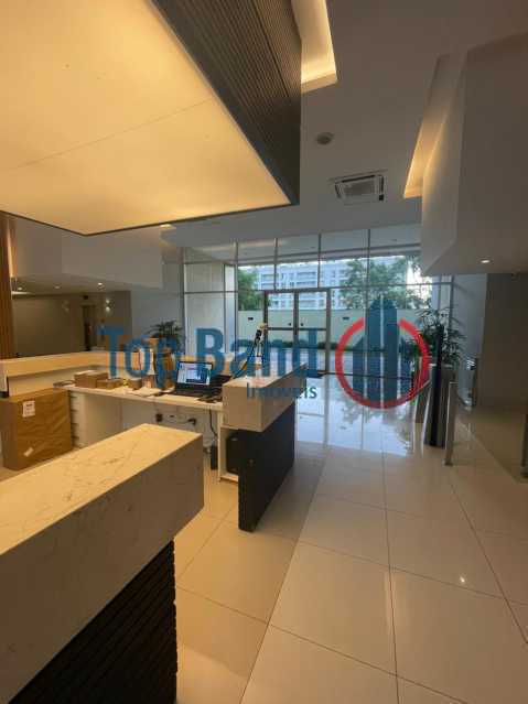 13290_G1752779851 - 12