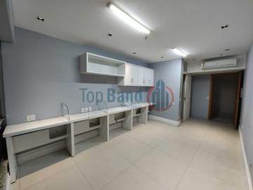 Ótima localização - Sala Comercial 23m² para alugar Estrada dos Bandeirantes, Curicica, Rio de Janeiro - R$ 800 - BS00079