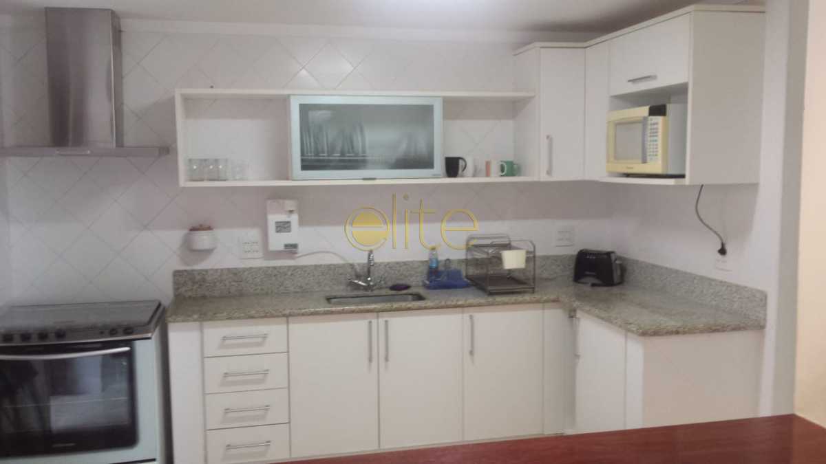 Conheça 8 do imóvel - Excelente oportunidade. Casa de alto padrão na Praia da Ferradura. - EBCN40191 - 13 8 - 13
