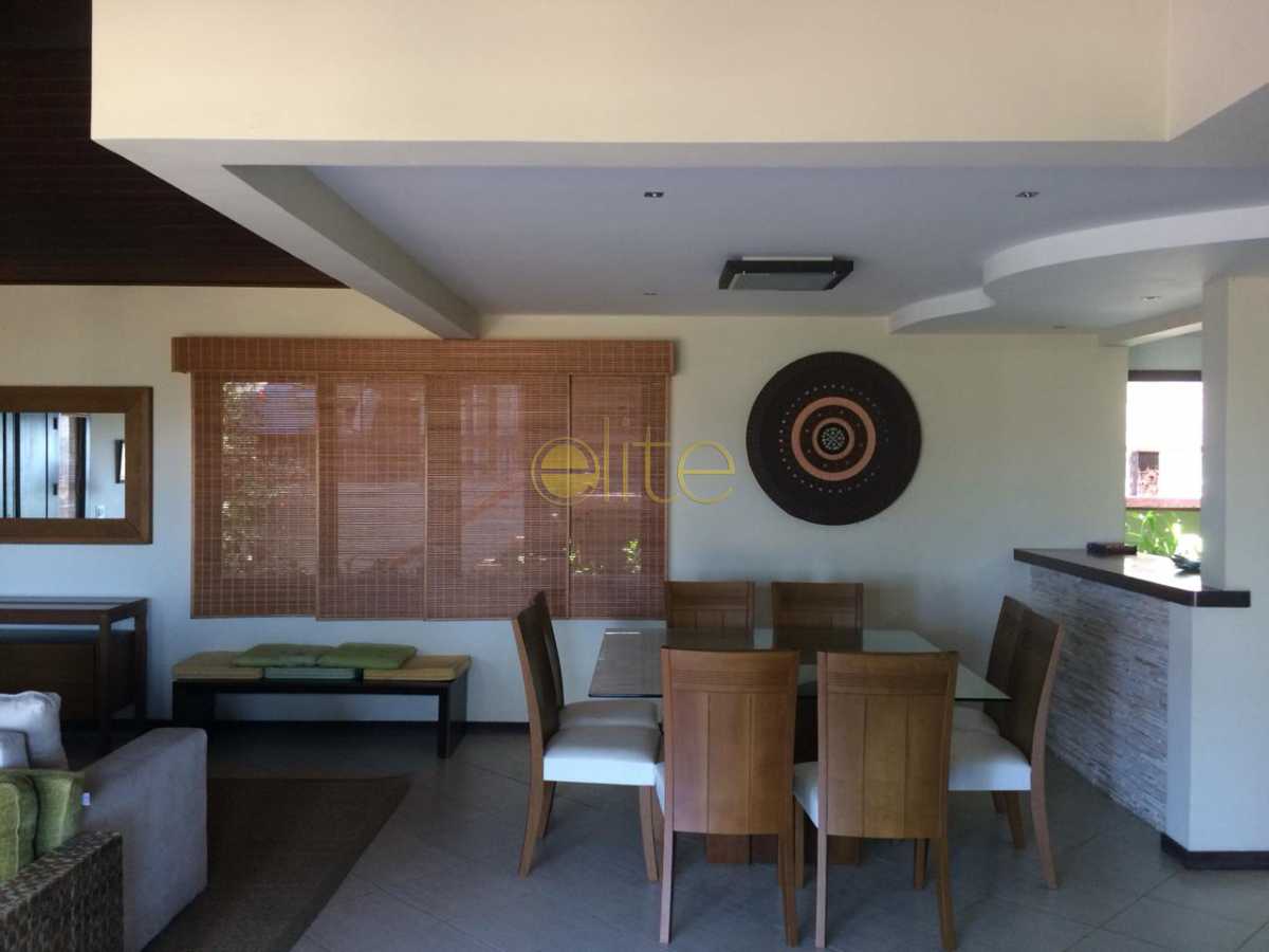 Conheça 17 do imóvel - Excelente oportunidade. Casa de alto padrão na Praia da Ferradura. - EBCN40191 - 10 17 - 10