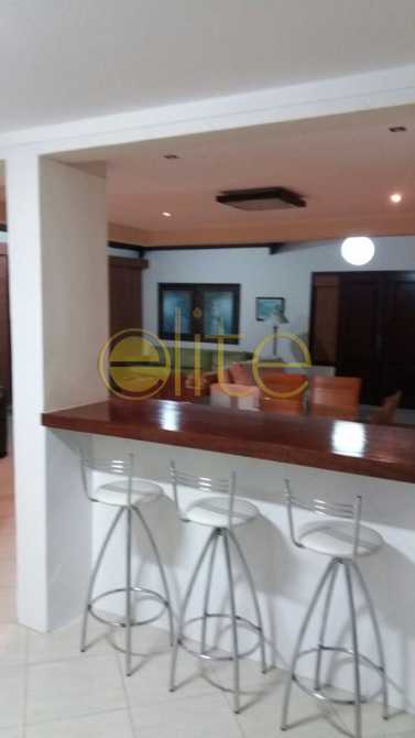 Conheça 29 do imóvel - Excelente oportunidade. Casa de alto padrão na Praia da Ferradura. - EBCN40191 - 29 29 - 29