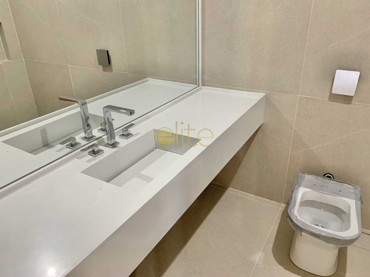 Conheça Suíte térrea do imóvel - Casa em Condomínio 5 quartos à venda Mansões - Barra da Tijuca, Barra da Tijuca,Rio de Janeiro - R$ 19.800.000 - EBCN50259 - 4 Suíte térrea - 4