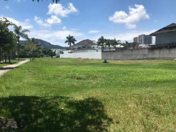Condomínio Villagio Felicita - Terreno Unifamiliar à venda Condomínio Villagio Felicita - Barra da Tijuca, Barra da Tijuca,Rio de Janeiro - R$ 5.500.000 - EBUF00056