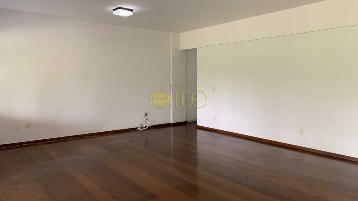 SALA - 2