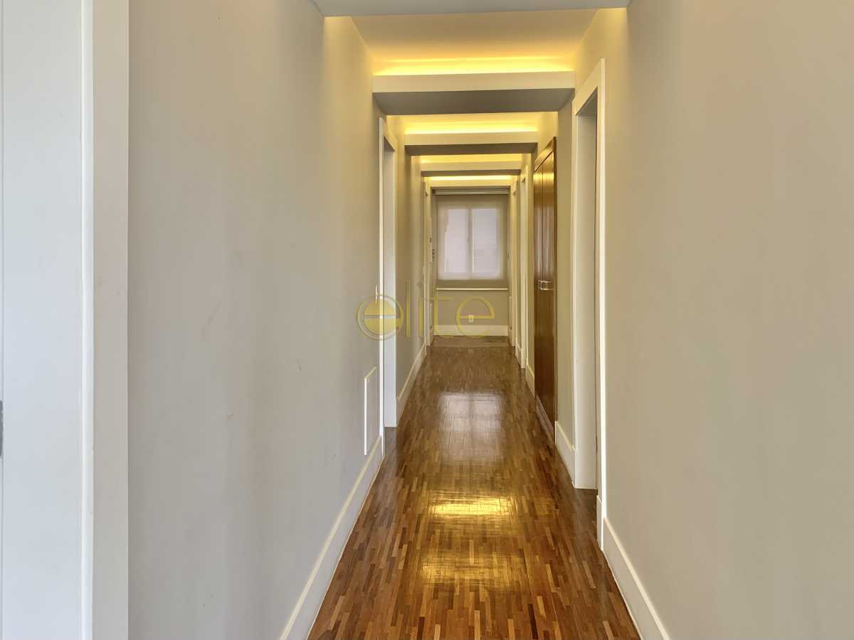 Conheça do imóvel - Casa triplex para venda ou locação no Condomínio Santa Marina, Barra da Tijuca - EBCN40312 - 10 - 10
