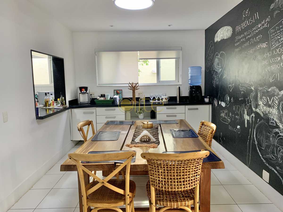 Conheça do imóvel - Casa triplex para venda ou locação no Condomínio Santa Marina, Barra da Tijuca - EBCN40312 - 20 - 20