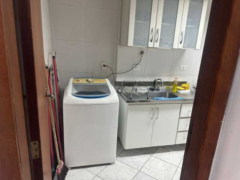 Conheça ff3d28b8-f55f-4810-a9fa-ffab28 do imóvel - Três quartos com máquina de lavar roupas na quadra da praia de Copacabana - TEMP3003 - 21 ff3d28b8-f55f-4810-a9fa-ffab28 - 21